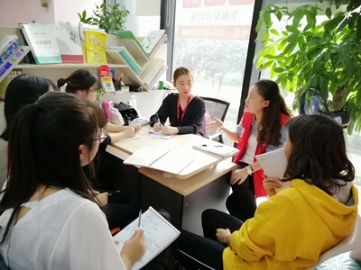 重慶學輔教育信息咨詢服務 專業(yè)教育咨詢的領航者